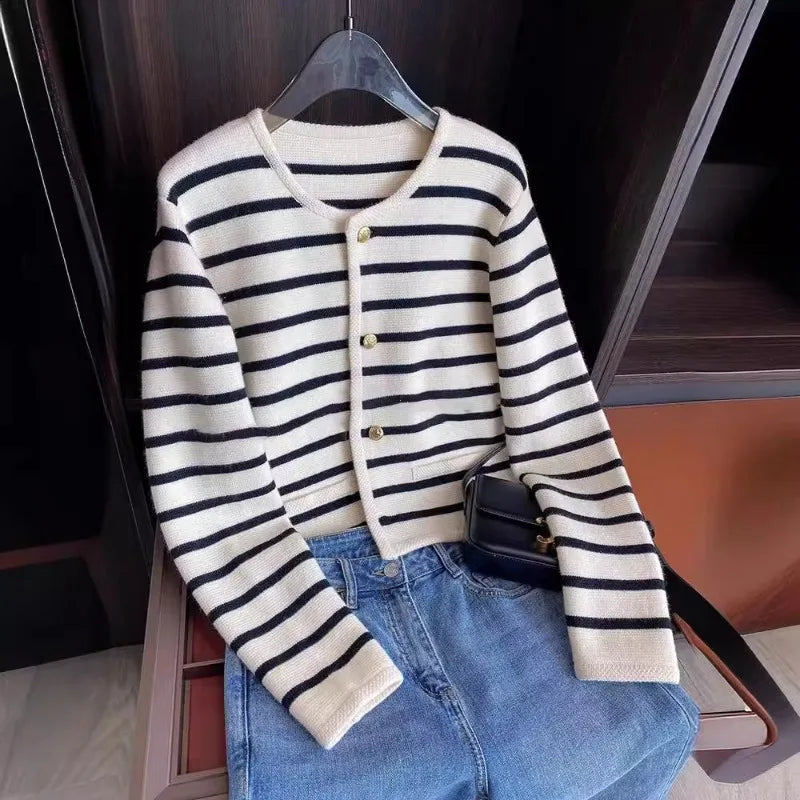 Fien | Gestreepte Knopen Cardigan